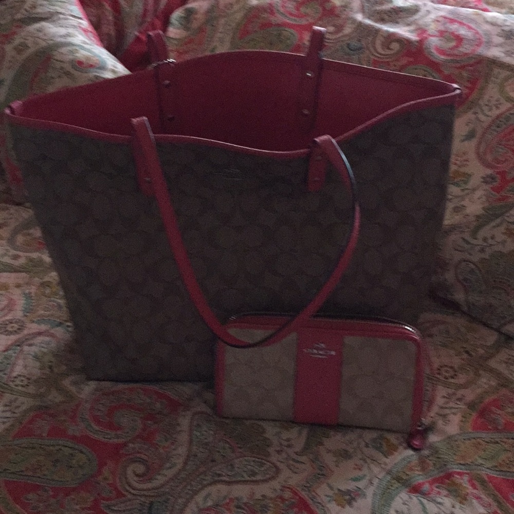 Coach tote and wallet